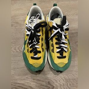 2020 sacai x VaporWaffle Nike